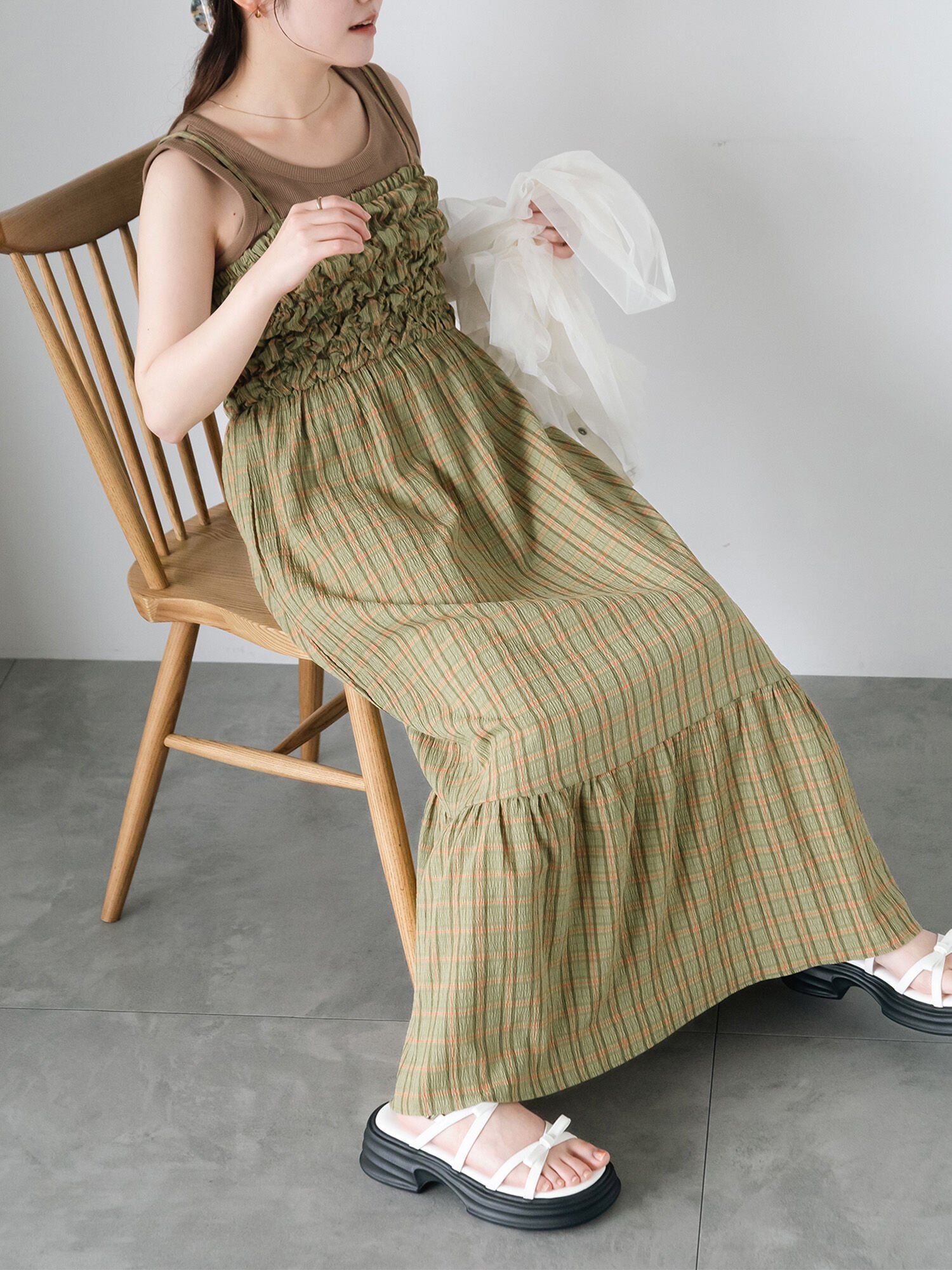 ehka sopo｜チェックシャーリングキャミワンピース | Rakuten Fashion