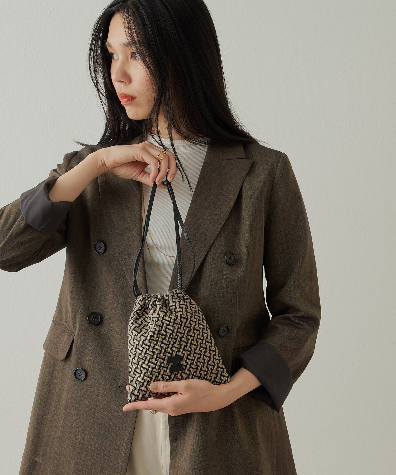 IACUCCI｜モノグランマ ポーチ JACQUARD/CERVO | Rakuten Fashion(楽天