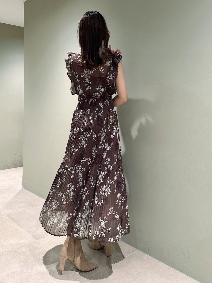 SNIDEL｜【00サイズあり】プリントプリーツシャーリングワンピース