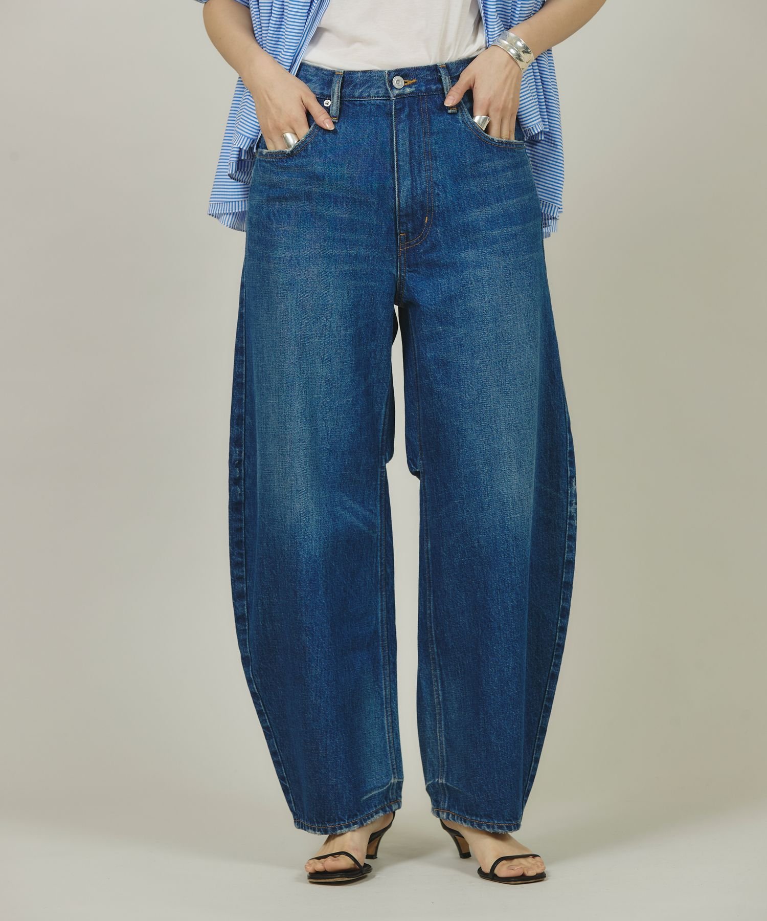 Curensology　＜&RC＞カーヴィーデニムパンツ　ホワイト　36 Curensology｜<&RC>カーヴィーデニムパンツ | Rakuten Fashion(楽天