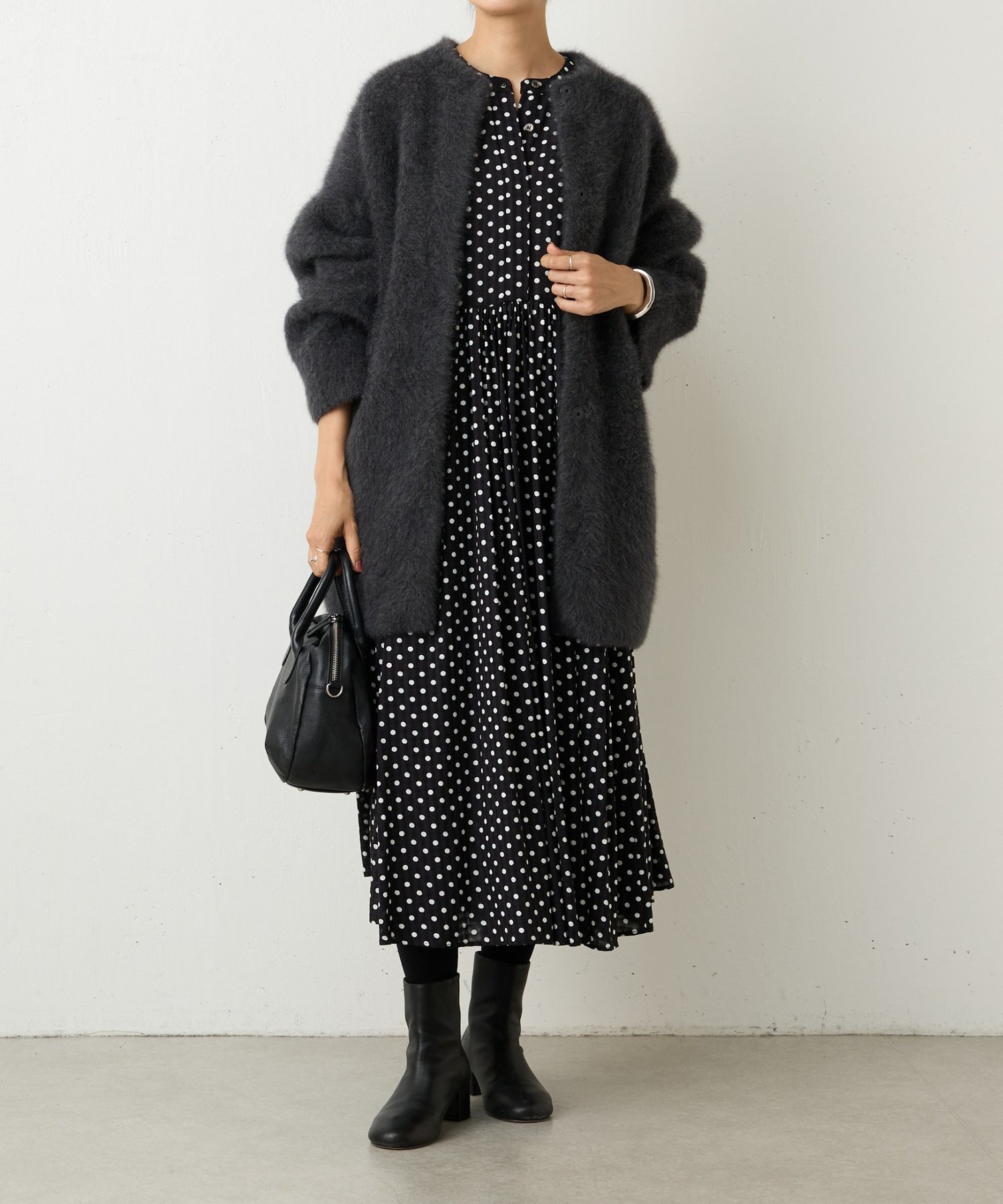 BEARDSLEY｜ドットギャザーワンピース | Rakuten Fashion(楽天