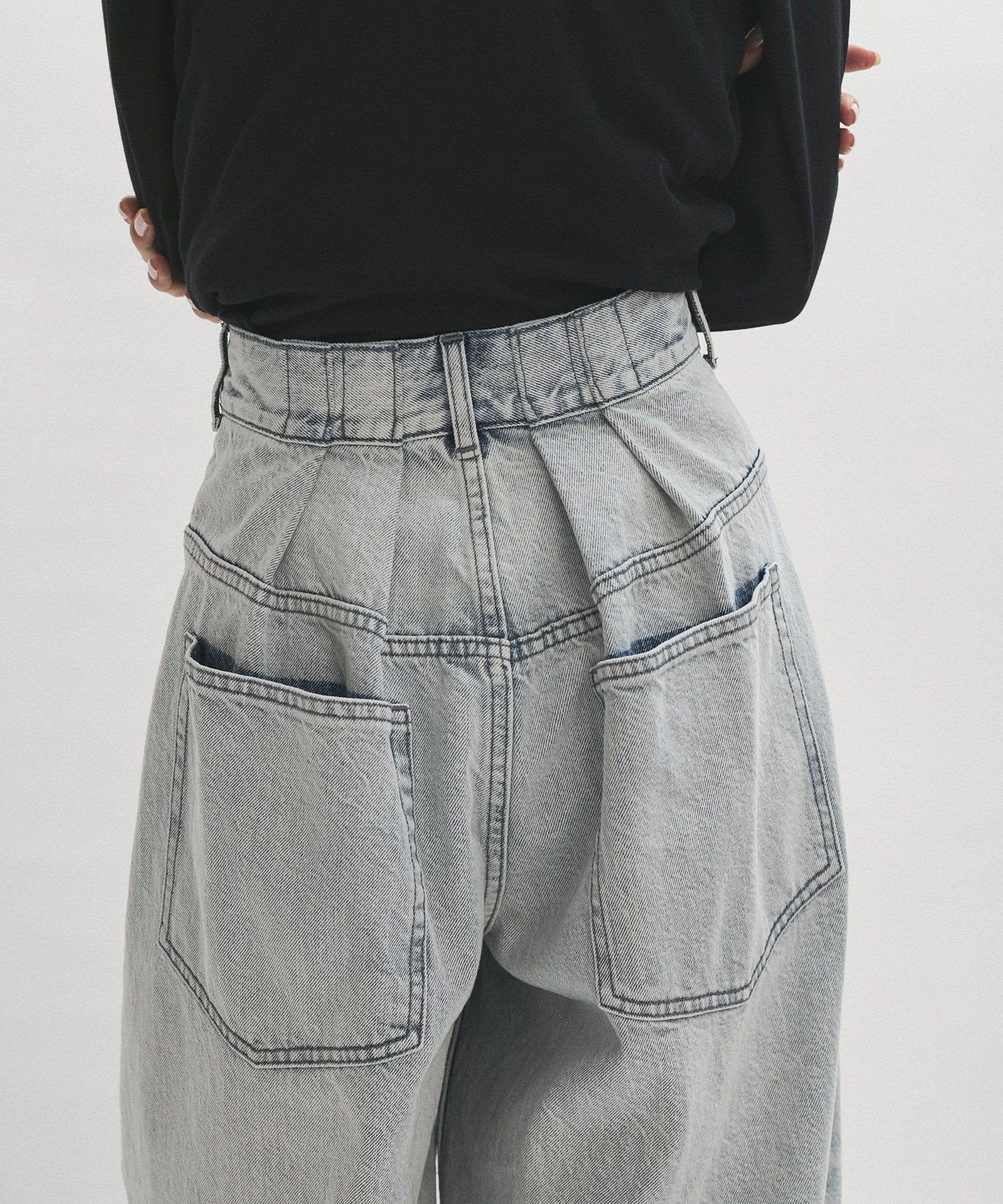 ADAM ET ROPE'｜【サステナブル】バックタックワイドデニム | Rakuten