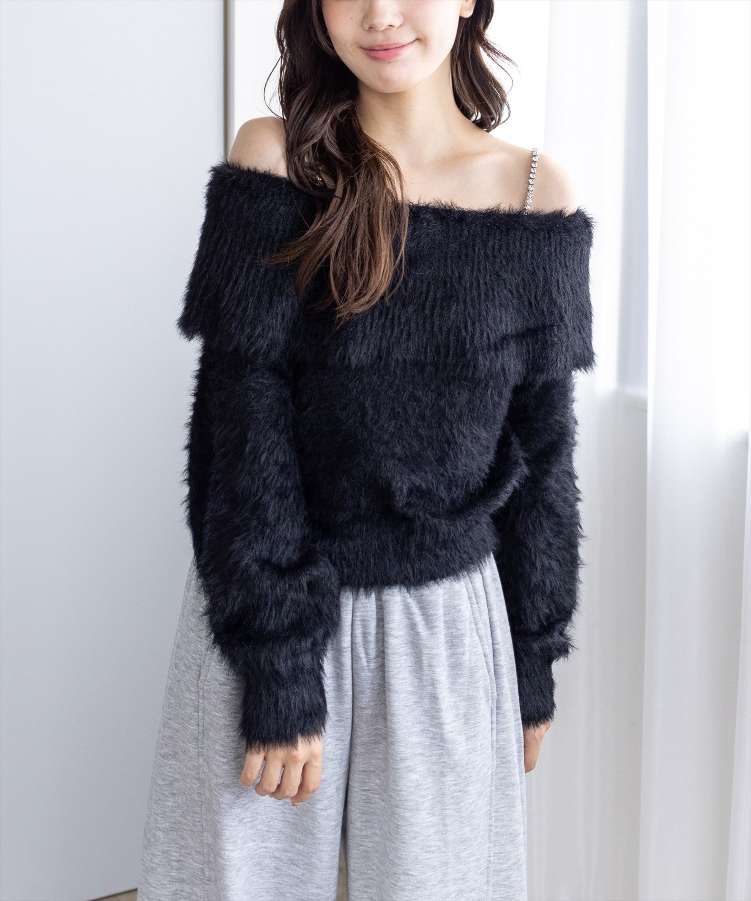 clear｜肩ビジューフェザーオフショルニットトップス[着心地抜群