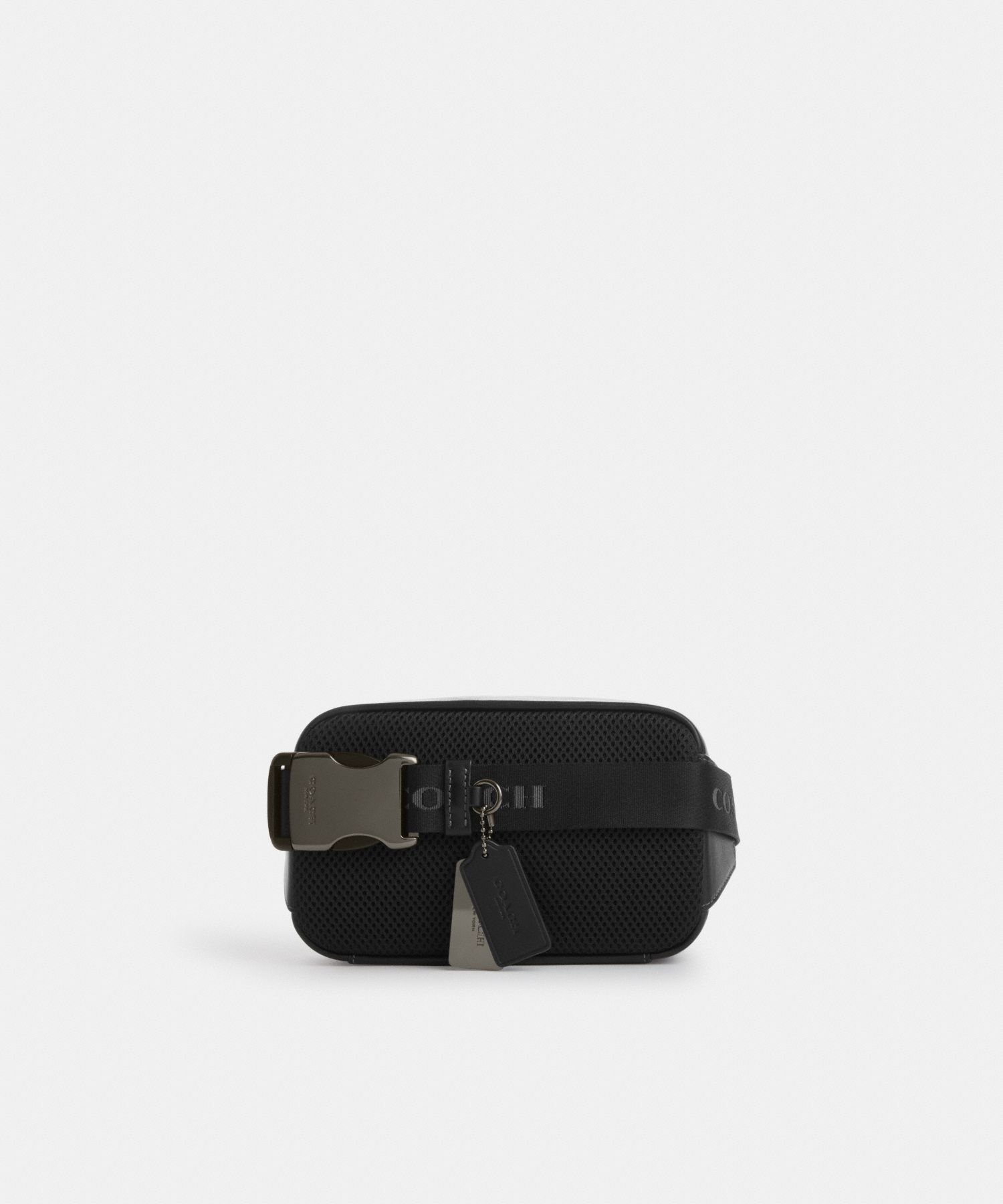 COACH OUTLET｜【公式】ワイアット ベルト バッグ・シグネチャー