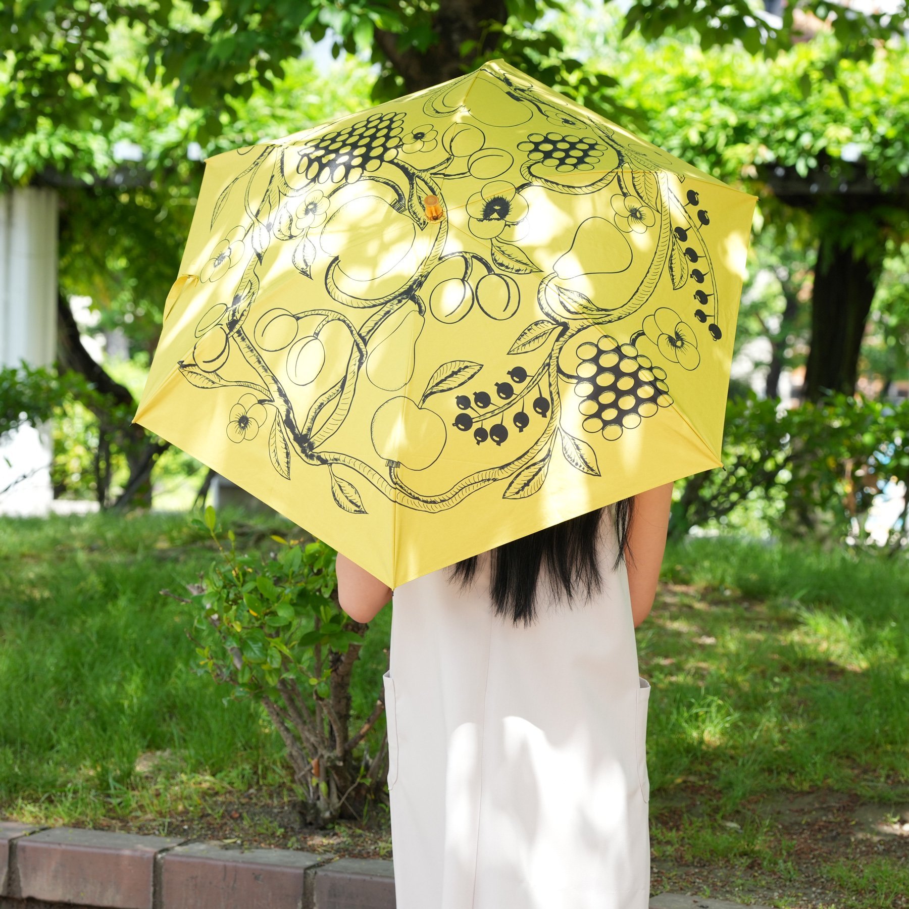 utatane｜utatane*Kuovi 100%完全遮光日傘 折りたたみ 3段50cm