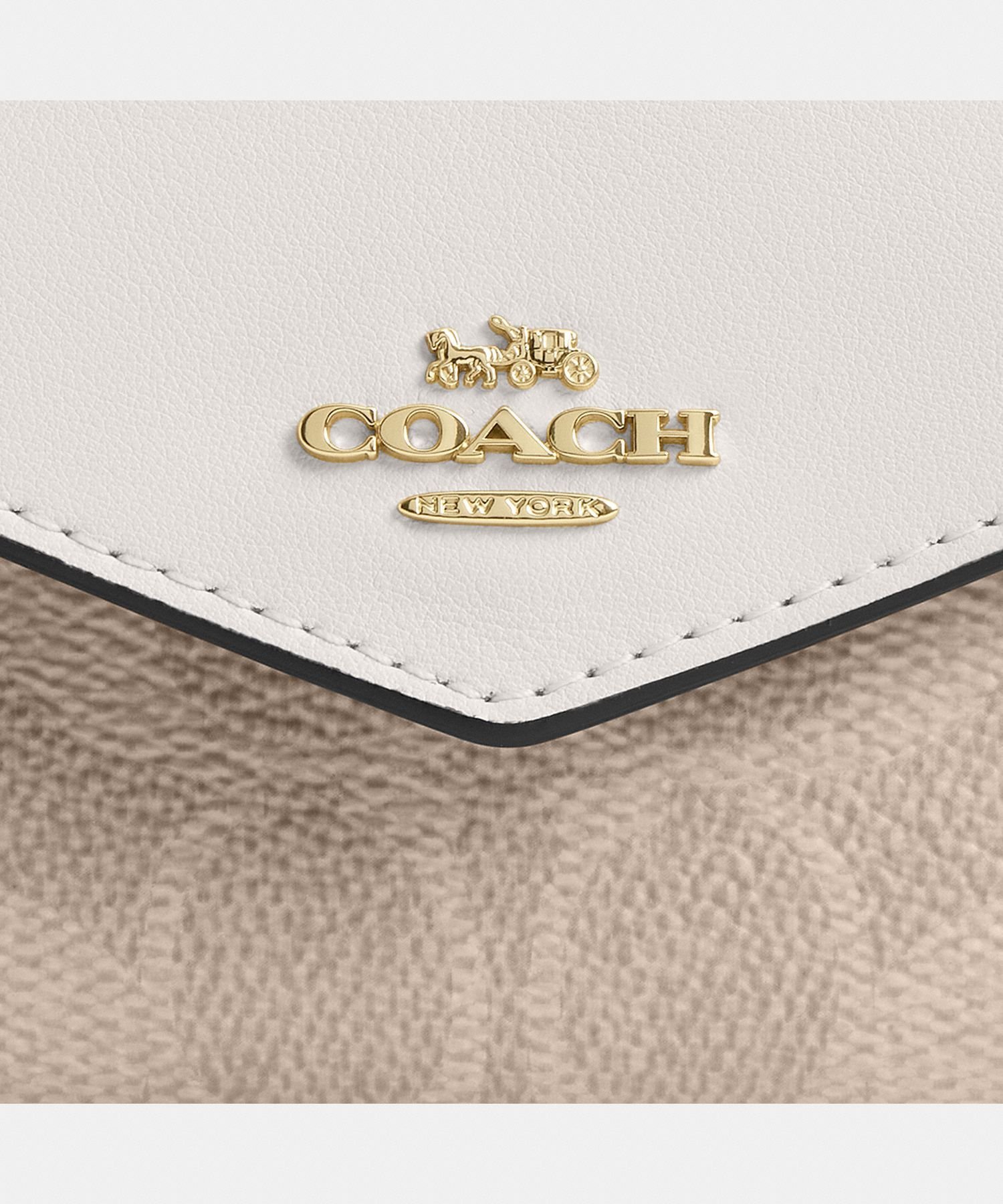 COACH OUTLET｜【公式】フラップ カード ケース・シグネチャー