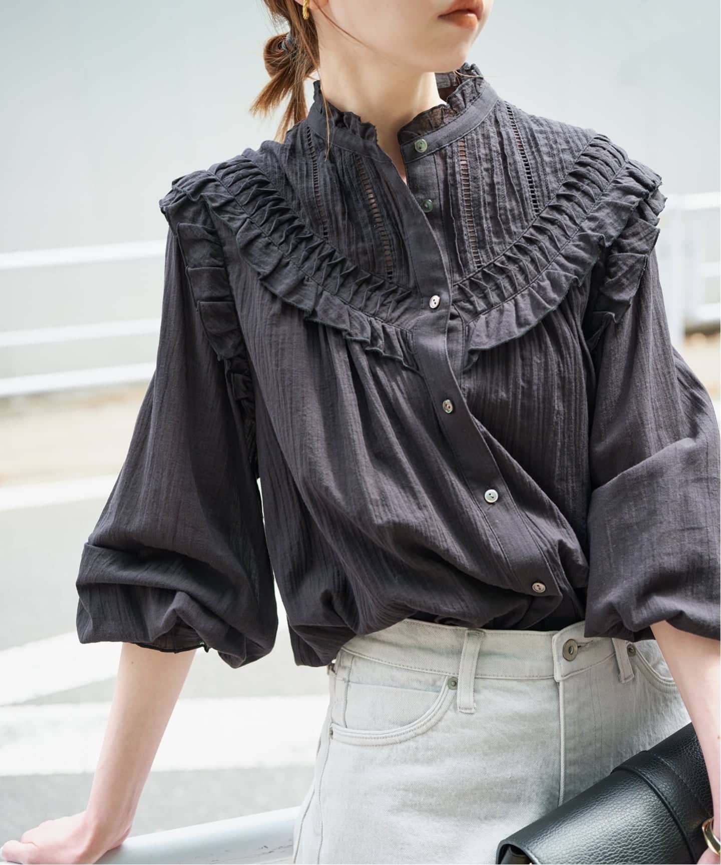 SLOBE IENA｜《WEB限定/予約》フリルピンタックブラウス | Rakuten