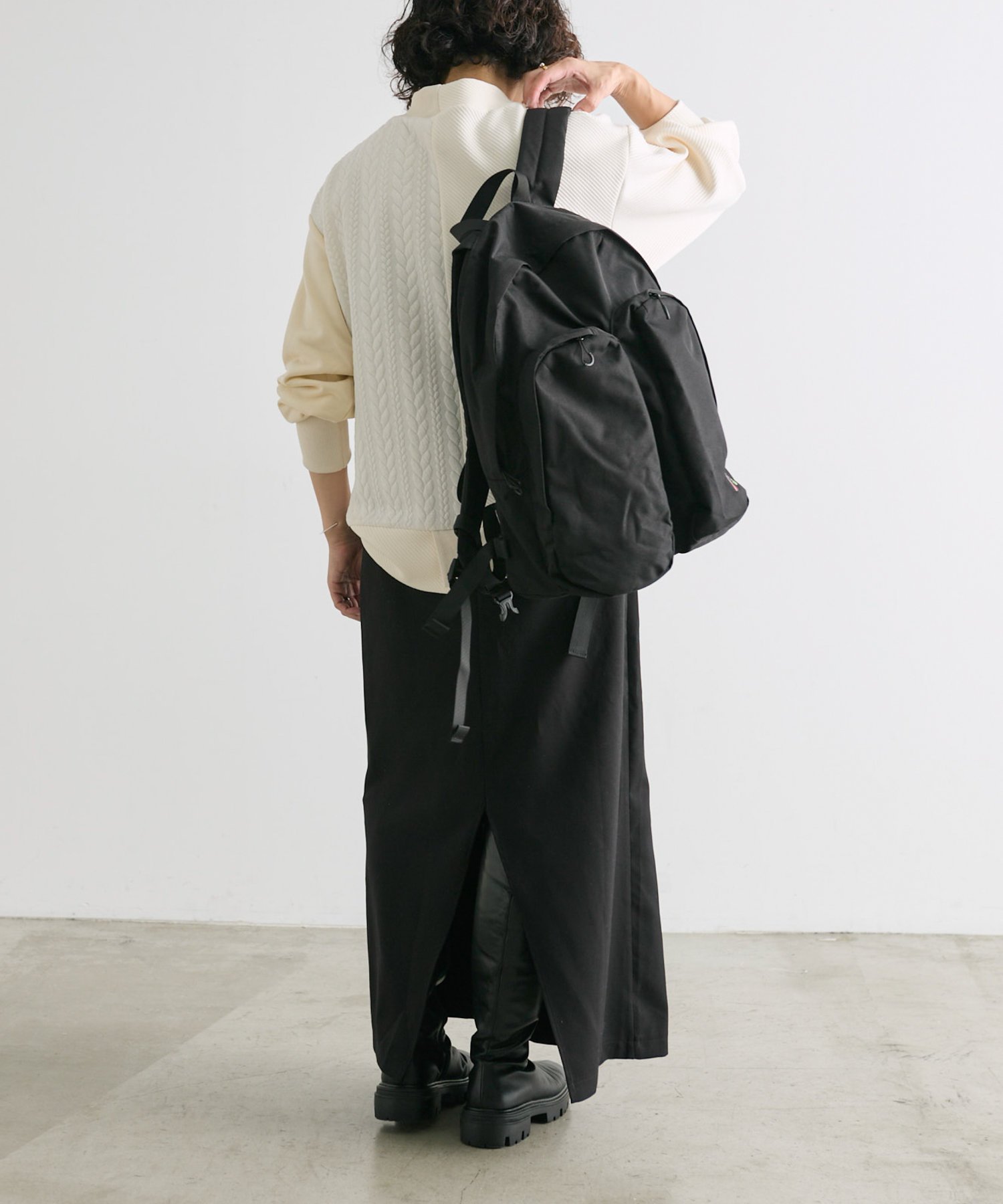 ear PAPILLONNER｜【PEZ(ペッツ)×ear】ミニポシェット付き撥水刺しゅう