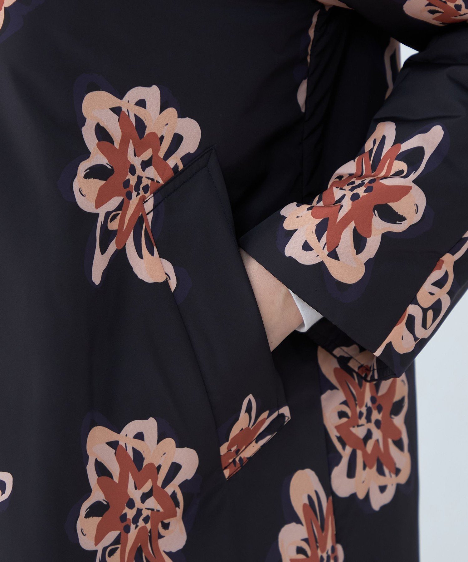 TOMORROWLAND｜フラワープリント ステンカラーコート | Rakuten