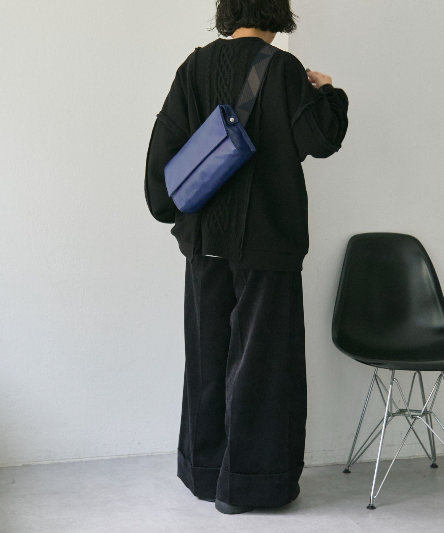 ear PAPILLONNER｜《本革/軽量470g/ボディバッグ》柄ワイドテープ