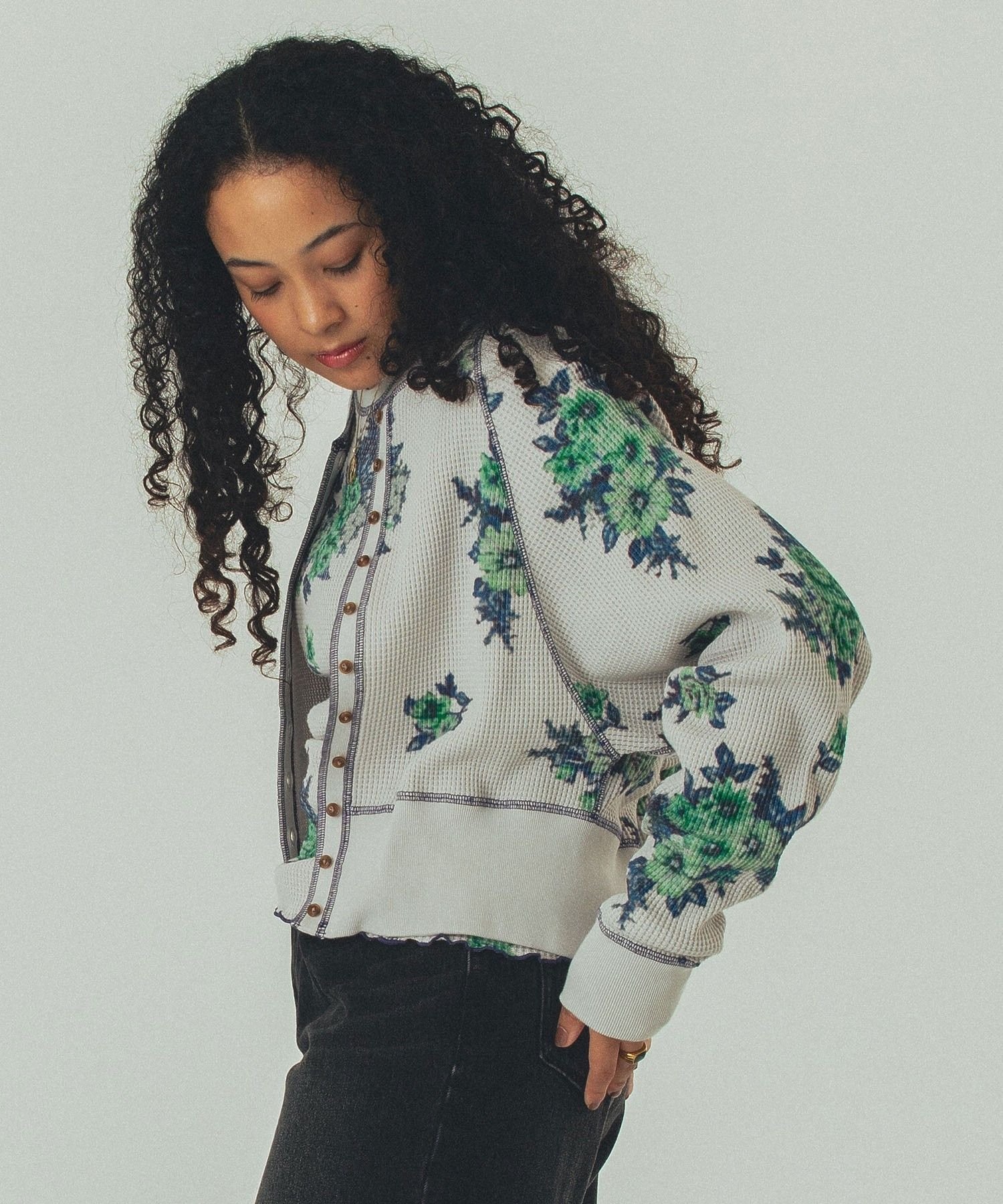 ROSE BUD｜FLOWER PRINT WAFFLE CARDIGAN | Rakuten Fashion(楽天