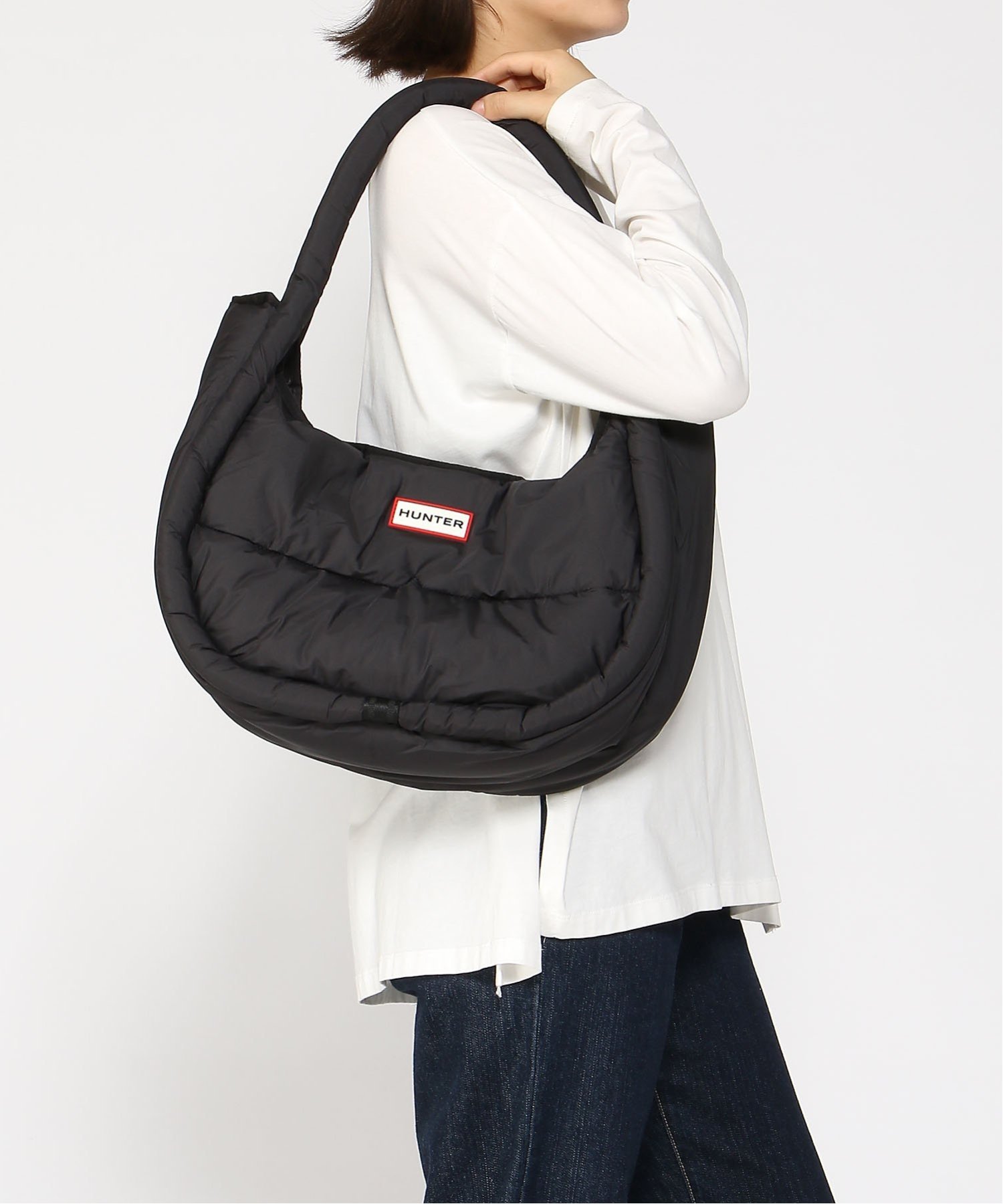 HUNTER｜(U)フレイムド パファー ラージ ホーボー | Rakuten Fashion