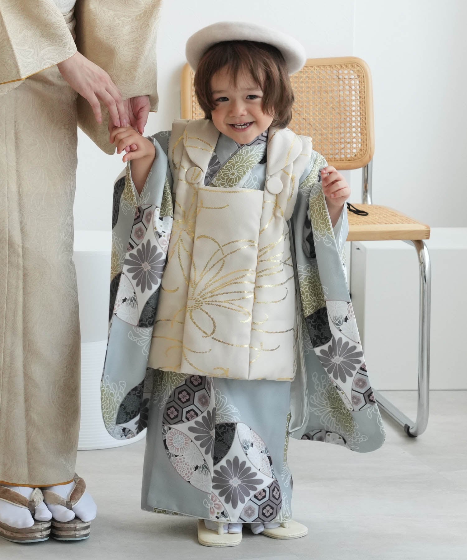 utatane｜ひよこ商店 七五三 着物 3歳 男の子 被布セット ベージュ金彩