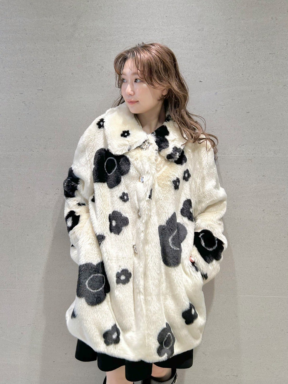 LILY BROWN｜【LILY BROWN×MARY QUANT】デイジービジュー釦ファー