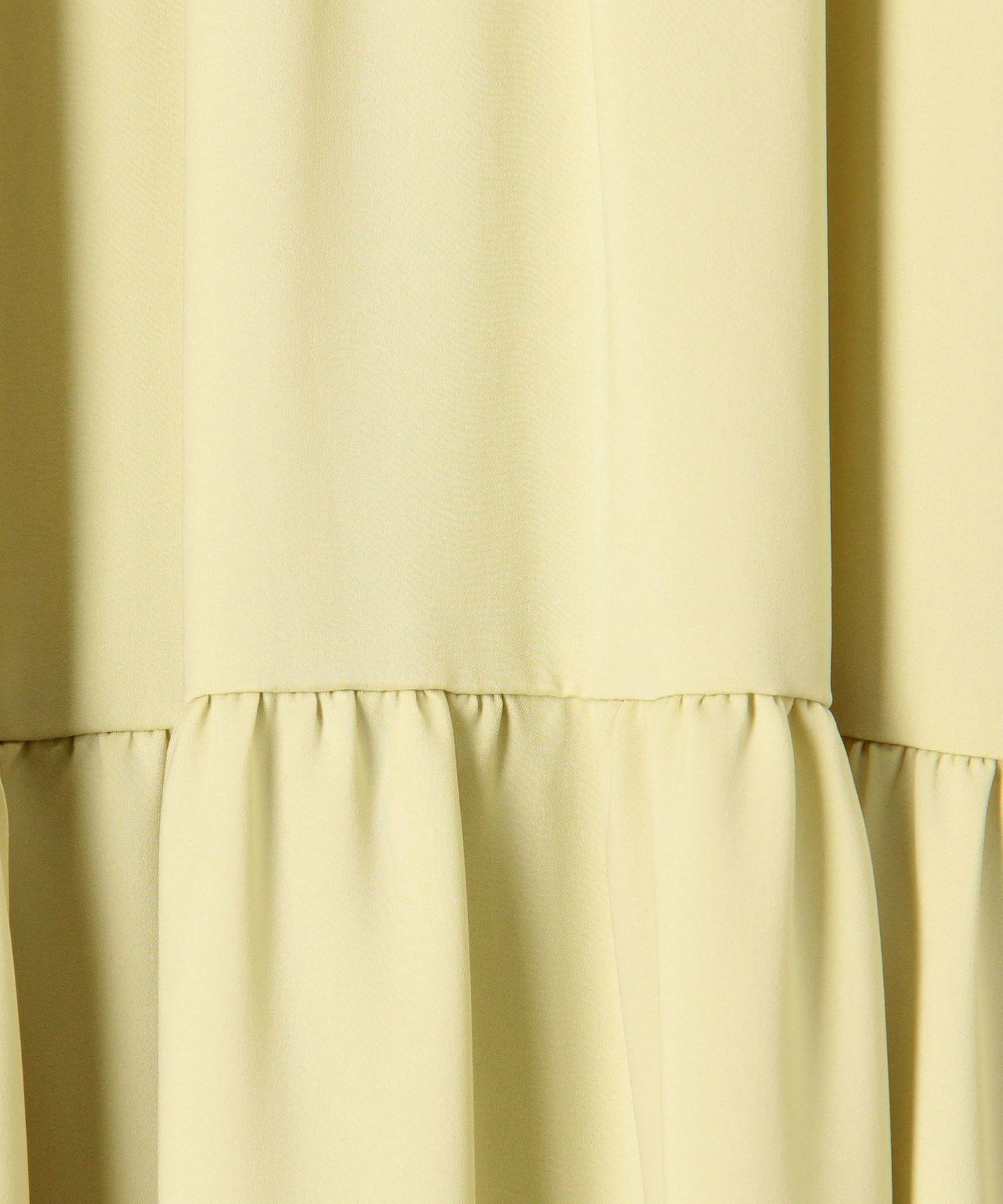 TOMORROWLAND｜パウダリーサテン ティアードロングワンピース