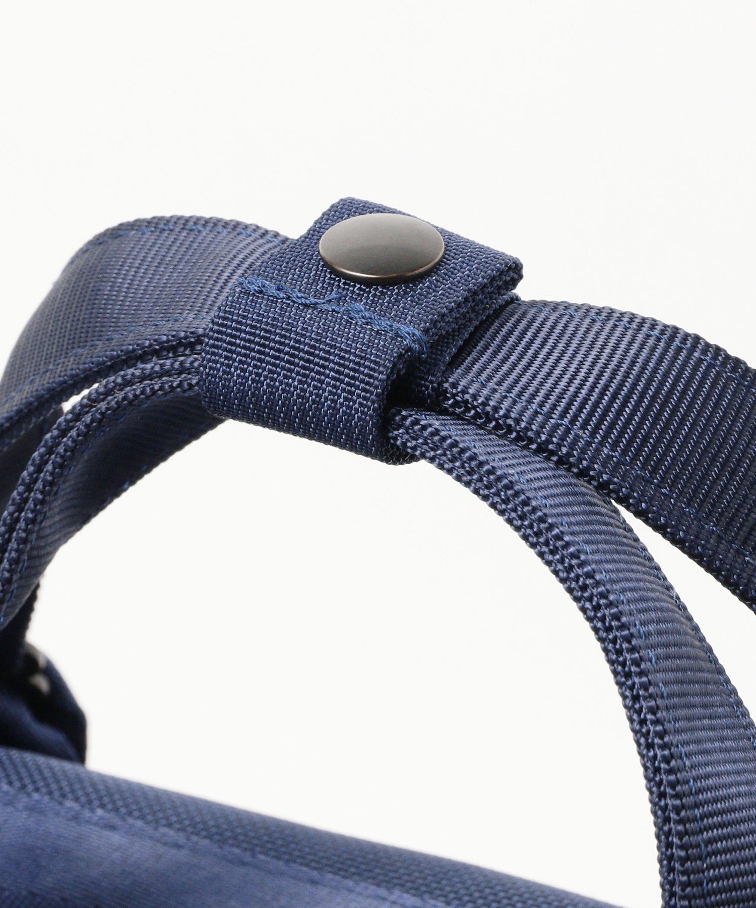 BEAMS MEN｜【B4サイズ収納可/PCスリーブ有/ショルダー付き/2WAY