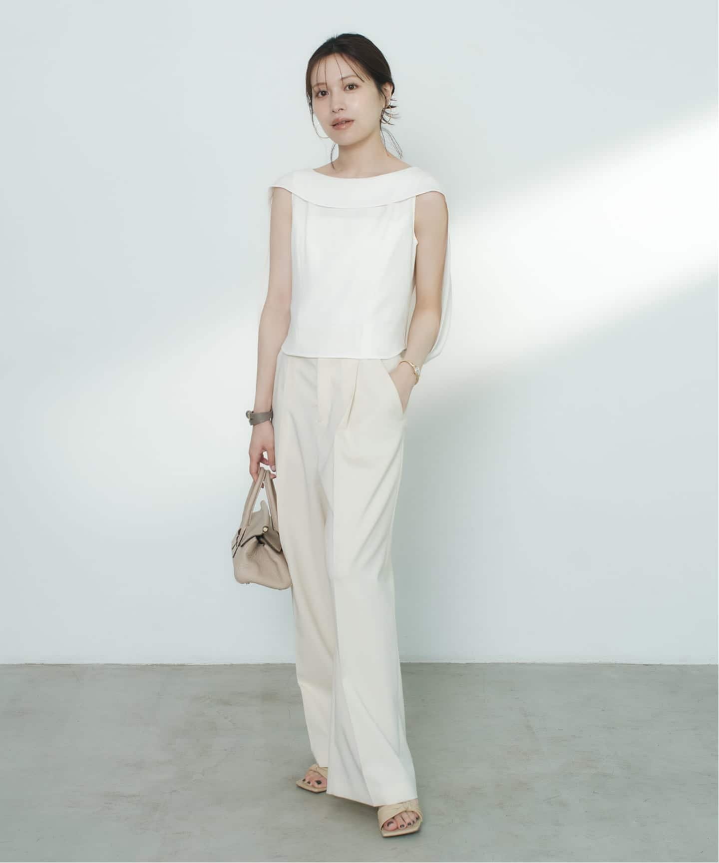 NOBLE｜《WEB限定追加》【洗える】バルーンケープブラウス | Rakuten