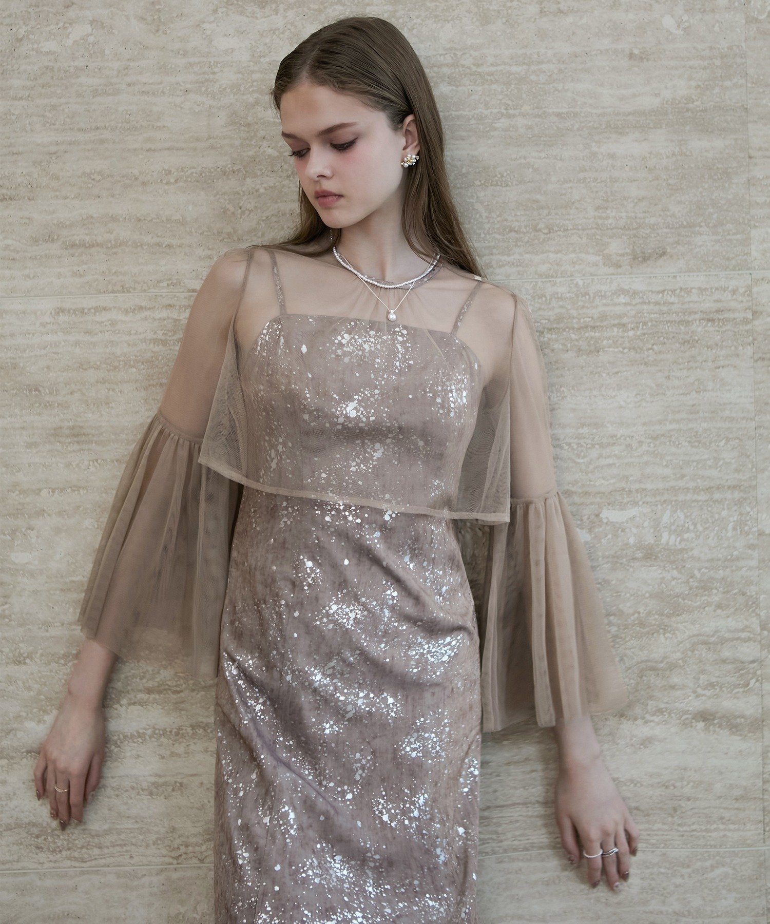 Leja｜Leja-シアーチュールベルスリーブペイントIラインワンピース