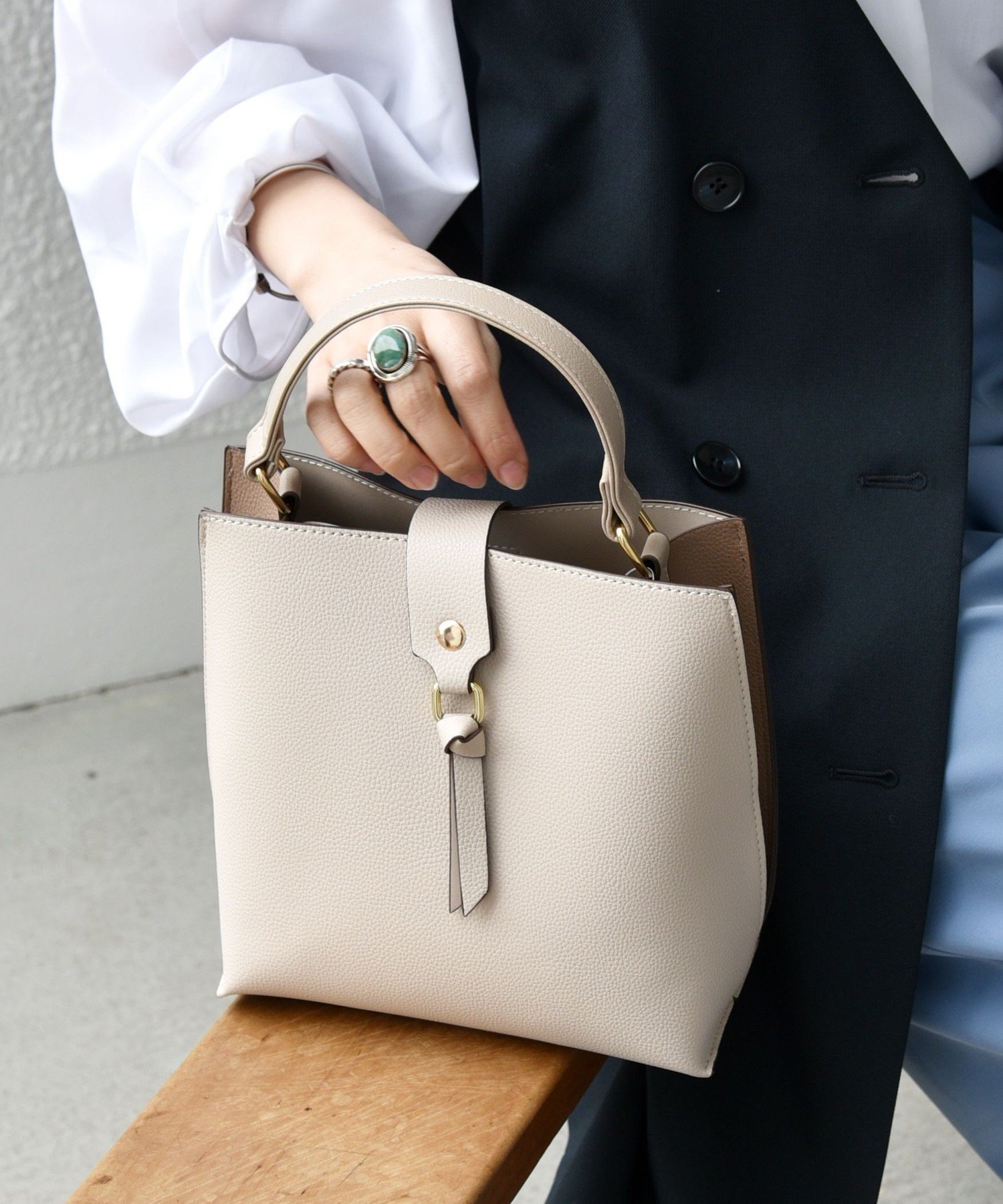 SHIPS｜《一部追加予約》SHIPS any: バイカラー2WAY スクエア