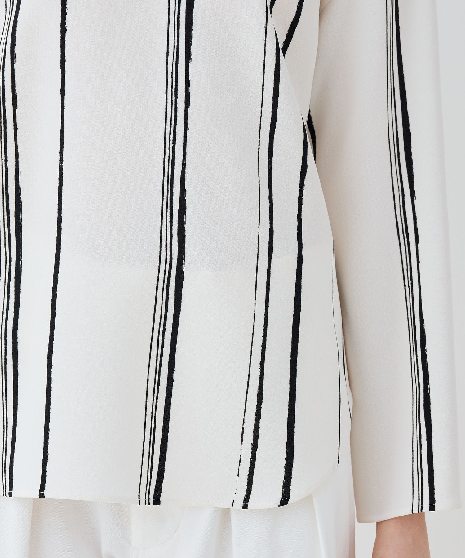 TOMORROWLAND｜ドローイングラインプリント プルオーバーシャツ