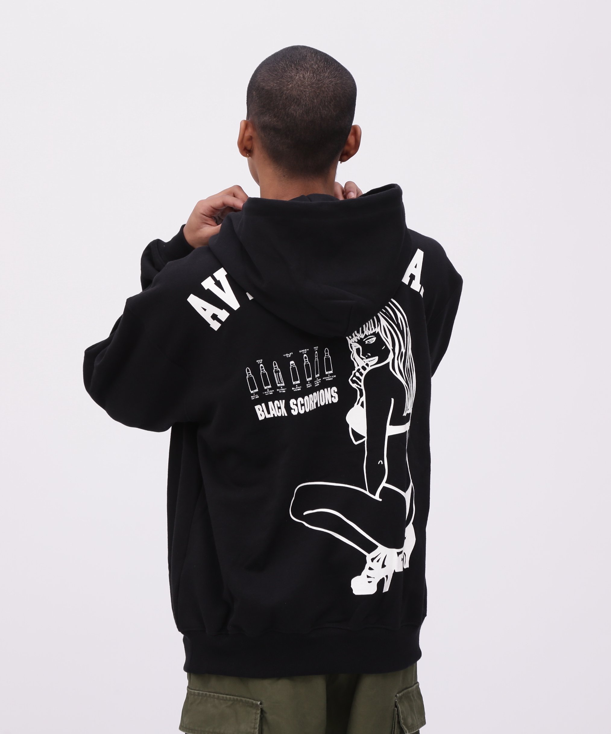 AVIREX｜《WEB&DEPOT限定》BLACK SCORPIONS SWEAT PULL OVER PARKA