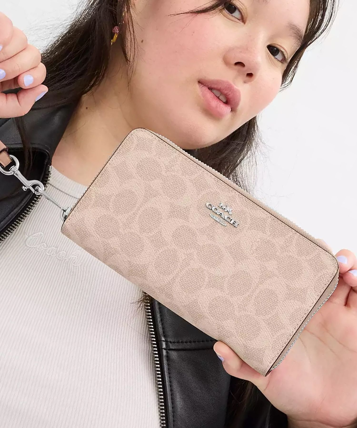 COACH OUTLET｜【公式】ロング ジップ アラウンド ウォレット
