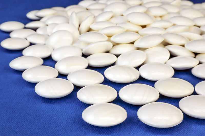 楽天市場】囲碁 高級碁石 日向特産蛤碁石 30号 雪印(厚み8.0mm) ※証明