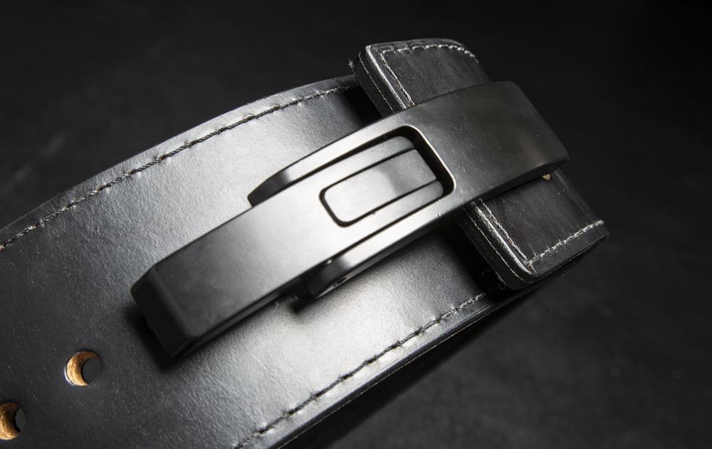 楽天市場】トレーニングベルト パワーベルト レバーアクションベルト