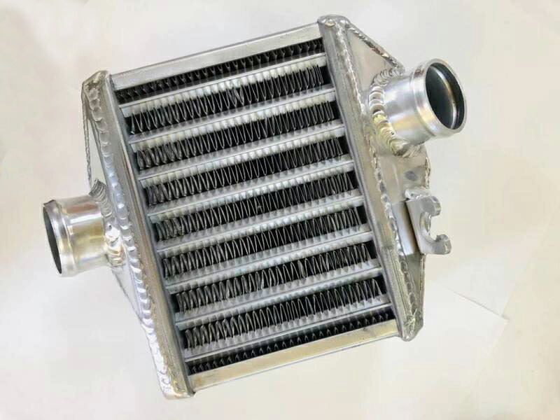 楽天市場】スズキ用 スポーツ アルミ 大容量 インタークーラー kei