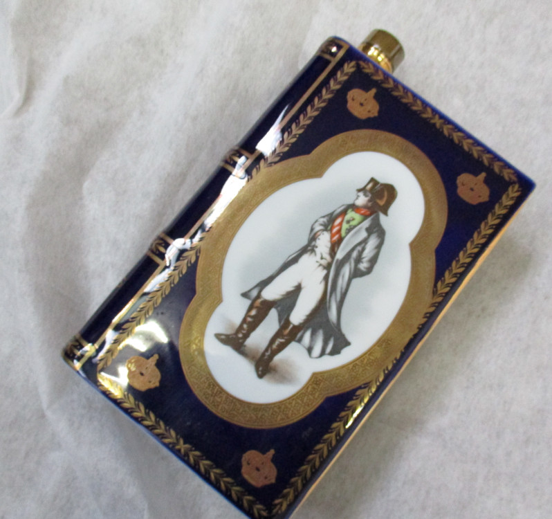 楽天市場】カミュ ブック ナポレオン青陶器ボトル ブランデー 古酒