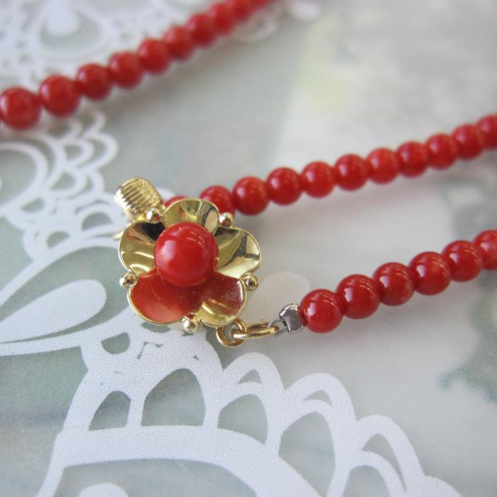 楽天市場】日本・高知産血赤珊瑚 ネックレス K14 センター6.2ミリ 53cm