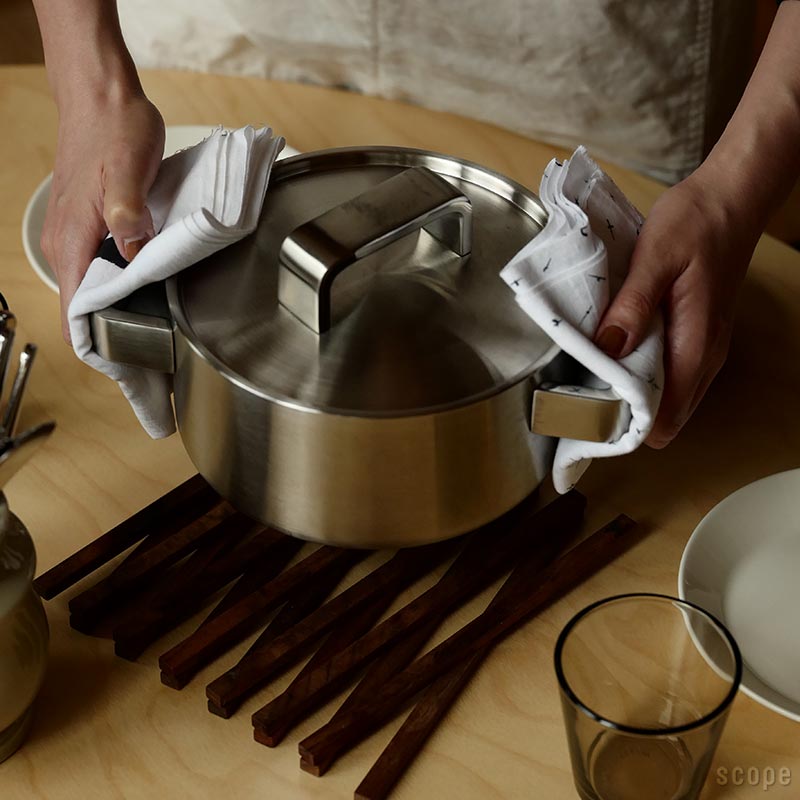 楽天市場】イッタラ / ツールズ キャセロール 2L [ Iittala Tools