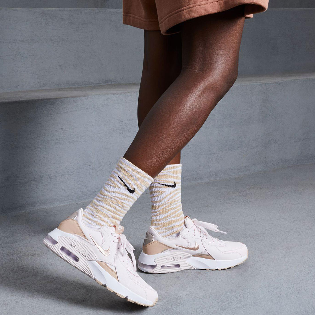 楽天市場】ナイキ エア マックス エクシー NIKE W AIR MAX EXCEE