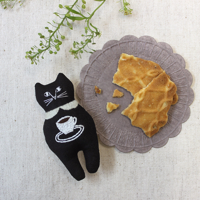 楽天市場】nekogaoさんの刺しゅうブローチキット コーヒー PHC-103-4