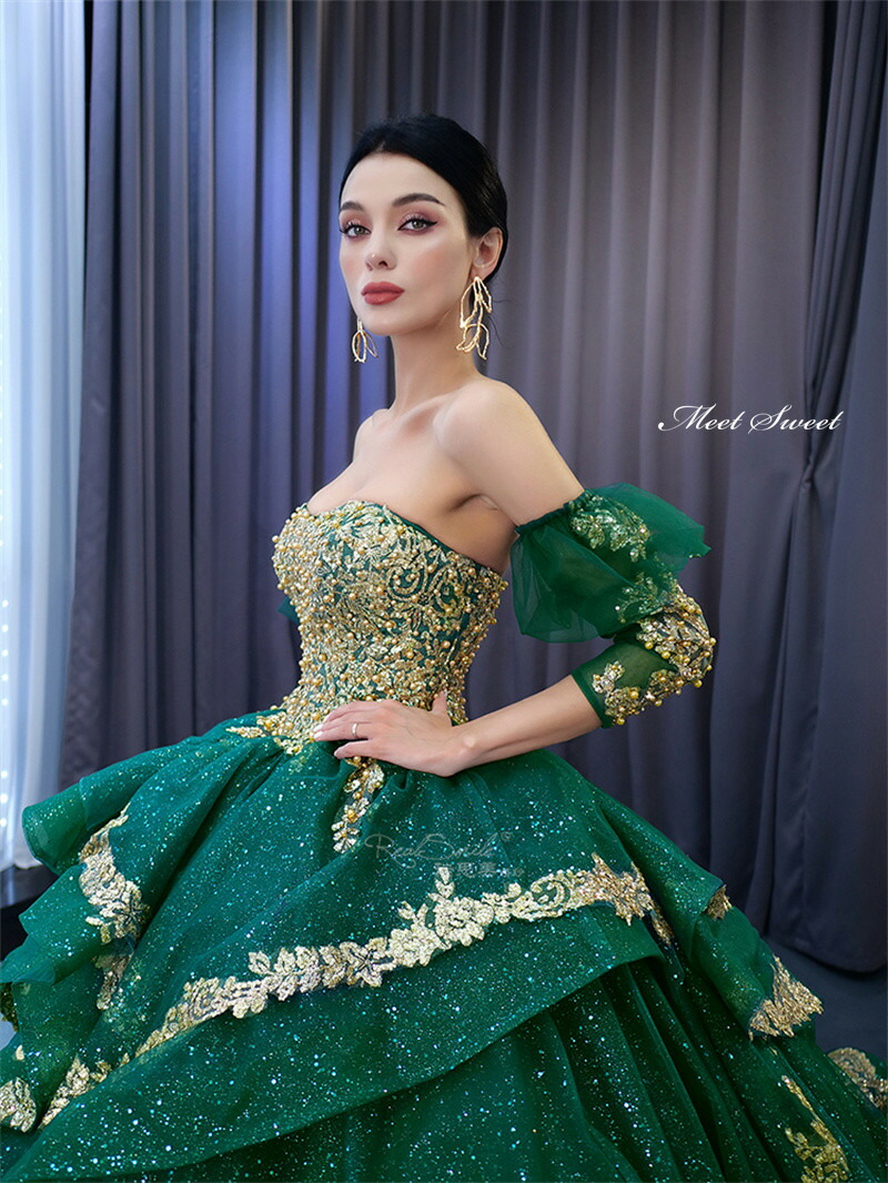 楽天市場】カラードレス プリンセスライン グリーン ベアトップ 刺繍