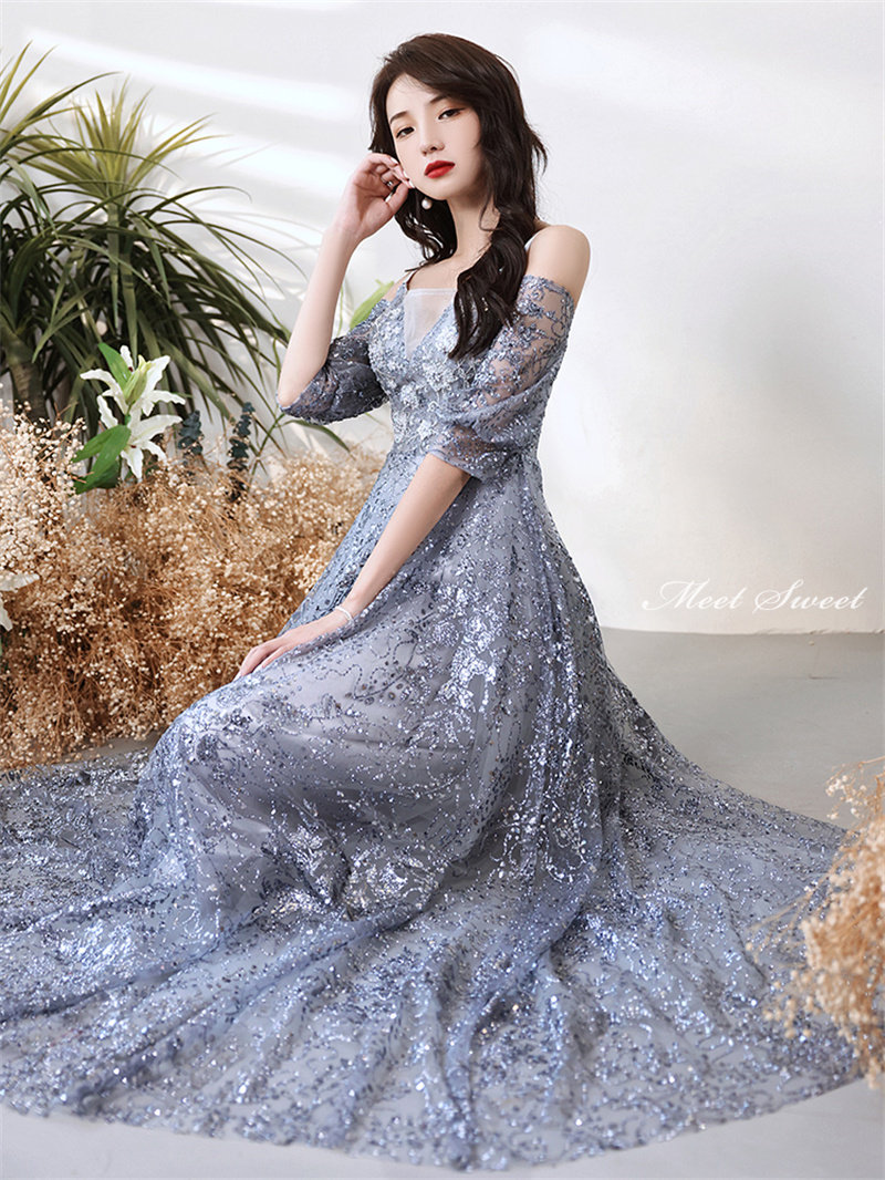 楽天市場】カラードレス 編み上げ グレー キラキラ 袖付き 袖あり