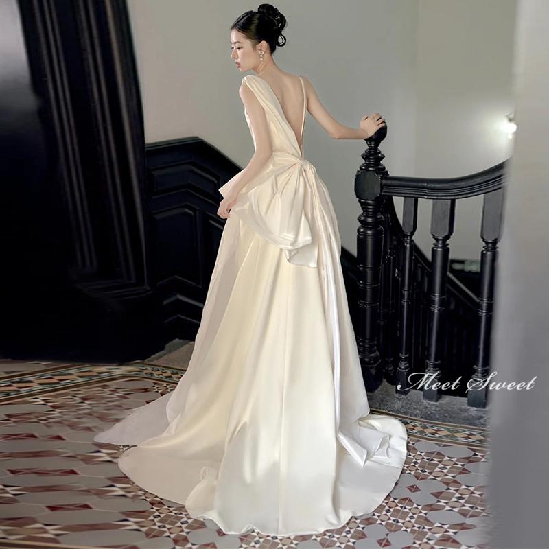 楽天市場】ウェディングドレス ウエディングドレス 二次会 結婚式 前