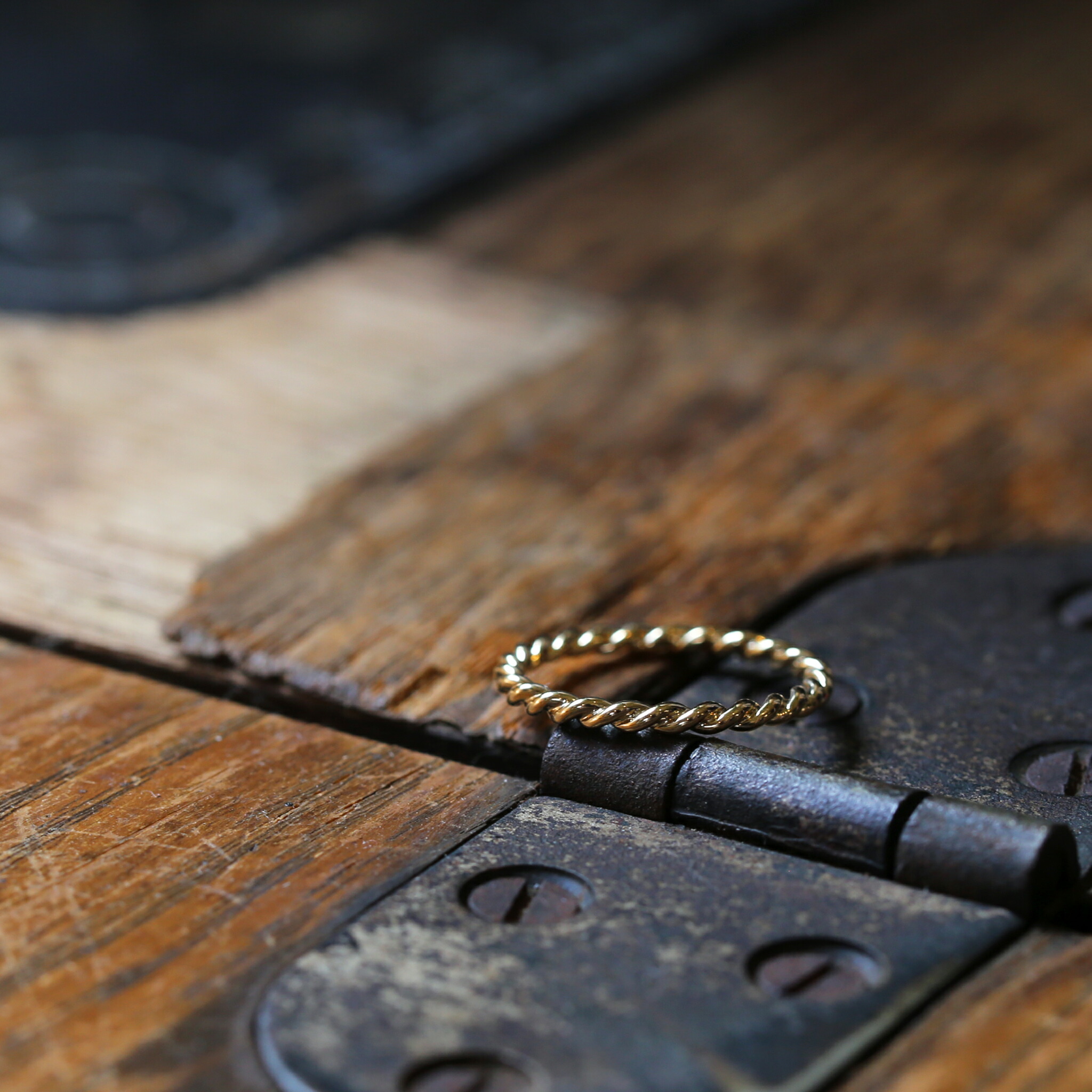 楽天市場】【Amelie Ring】 K10/K18/Pt900 一周 ツイスト 地金 リング