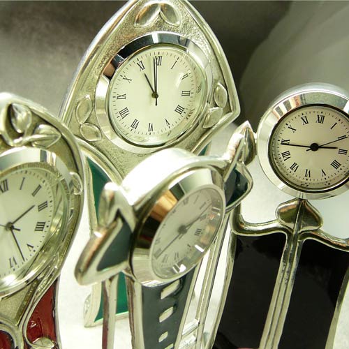 楽天市場】アールヌーボーデザイン 置時計 エナメル ピューター製 英国