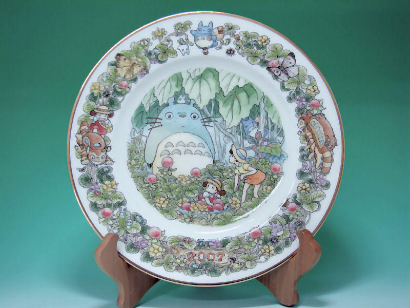 楽天市場】【新品/未開封】となりのトトロイヤリープレート 2007年