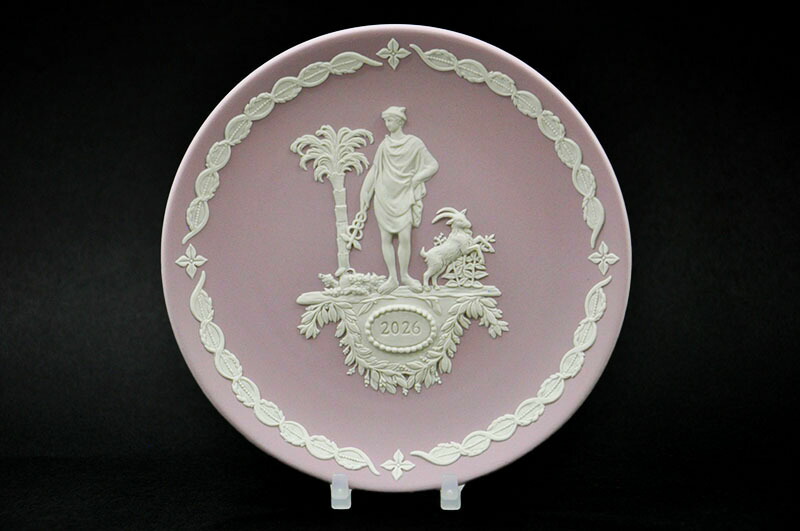 楽天市場】ウェッジウッド(WEDGWOOD)イヤープレート2026[スタンド(皿