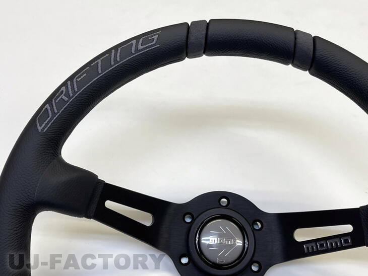 楽天市場】【正規品/即納】MOMO ステアリング DRIFTING（ド