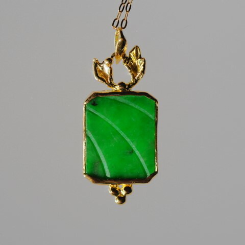 楽天市場】K18 翡翠 ペンダントトップ ネックレス 天然無処理ヒスイ