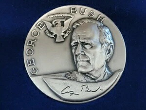 楽天市場】??希少 1989年 ジョージ・H・W・ブッシュ大統領 公式大型