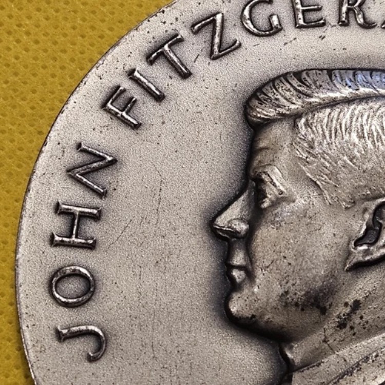 楽天市場】ジョン・F・ケネディ 1961年 公式大型 .999 銀貨 - 155