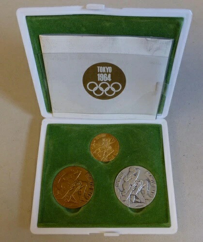 記念メダル」の人気商品一覧 | 安い商品を通販サイトから探す - 価格.com