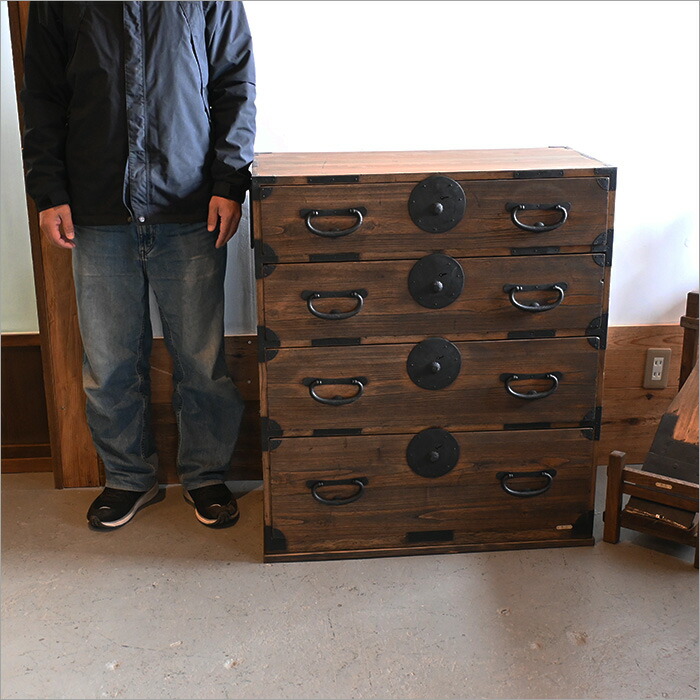 楽天市場】迫力ある金具が魅力的 和箪笥 リメイク品 4段 幅82cm