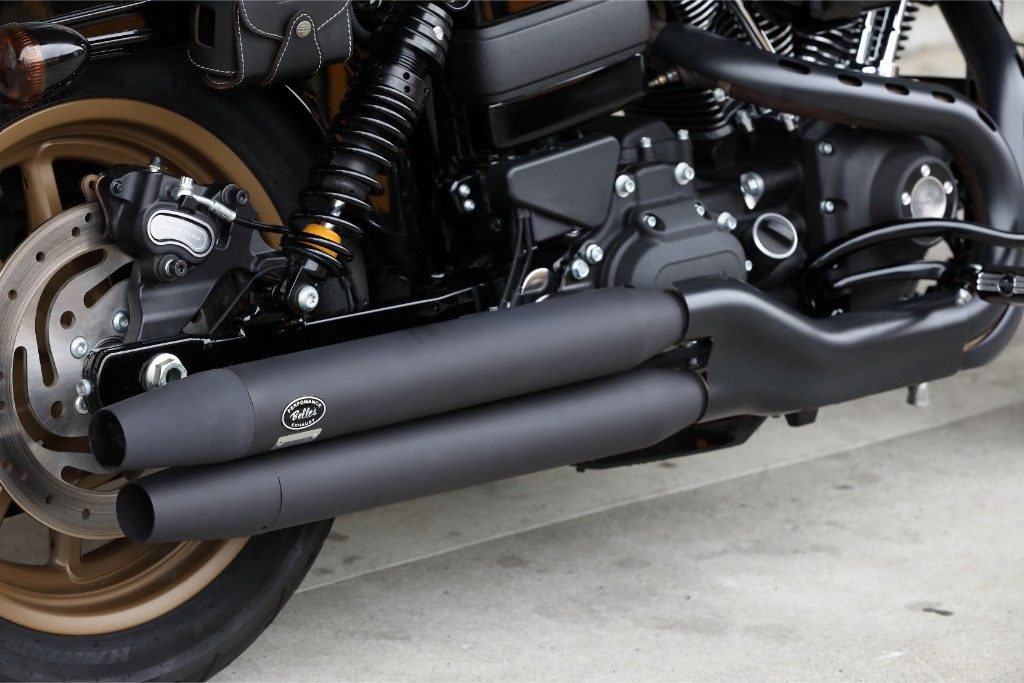 ダイナ ハーレー バイク用マフラー スリップオン」の人気商品一覧