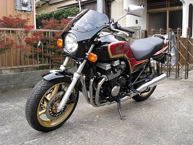 楽天市場】CB750 ビキニカウル タイプAEROスクリーン 純正色塗装 ABS製
