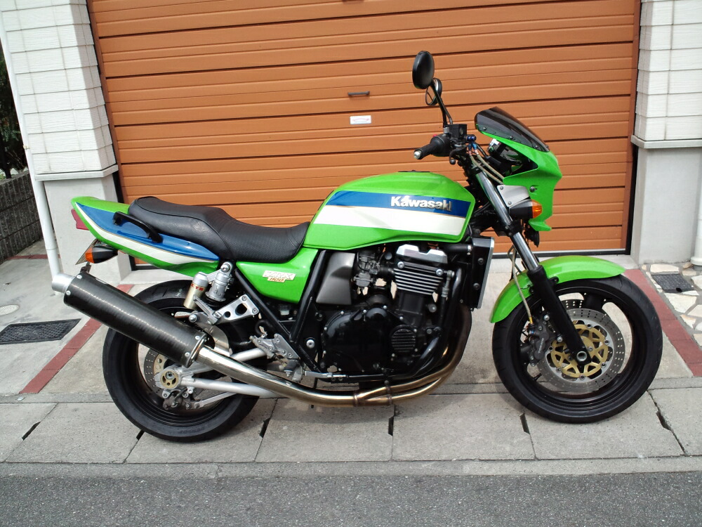 楽天市場】ZRX1100-2 ZRX11002 汎用ビキニカウル タイプAEROスクリーン